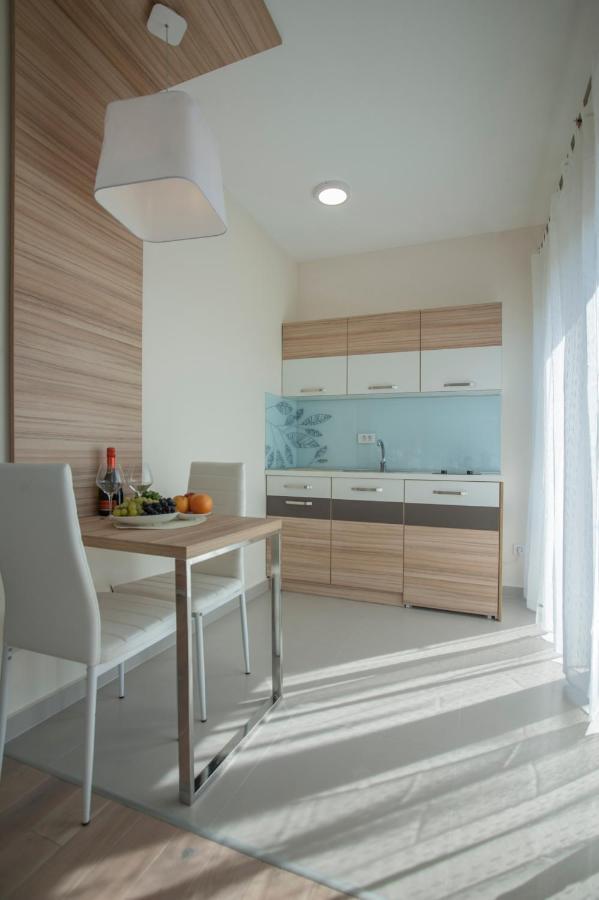 Jk Suites بودفا المظهر الخارجي الصورة